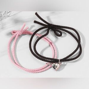 Magnetic heart bracelet for couples